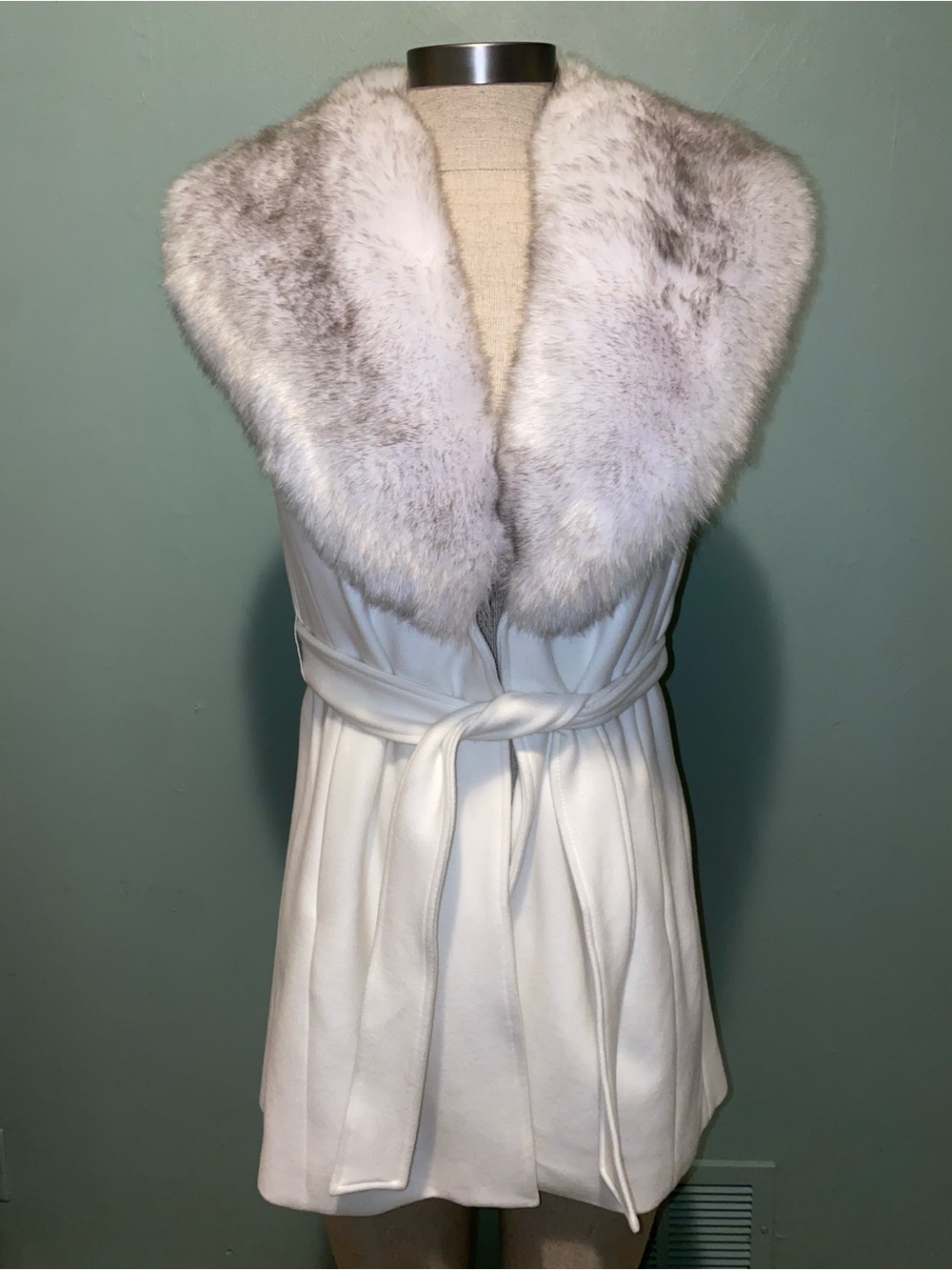 White House Black Market Faux Fur Trim Coat in White and Light Gray
